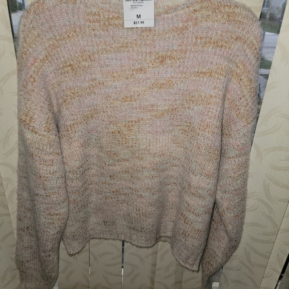 Forever 21 Mock Neck Oversized Sweater sz M NWT Super Soft! - Picture 5 of 5